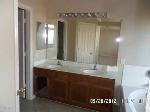 4074 E Wagon Ct, Gilbert, AZ 85297 photo 10