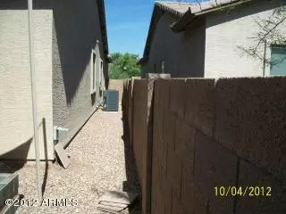 2029 E Pedro Rd, Phoenix, AZ 85042 photo 9