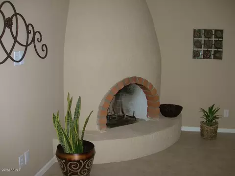 2909 E Claire Dr, Phoenix, AZ 85032 photo 9