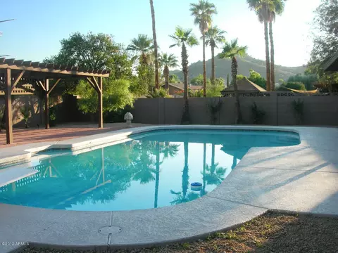 2909 E Claire Dr, Phoenix, AZ 85032 photo 2