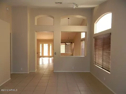 60 N Nielson Ln, Gilbert, AZ 85234 photo 2
