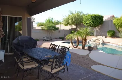 9354 E Hillview Cir, Mesa, AZ 85207 photo 6