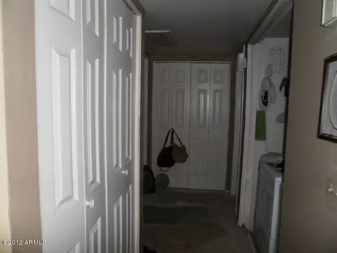 536 E Royal Palms Dr, Mesa, AZ 85203 photo 7