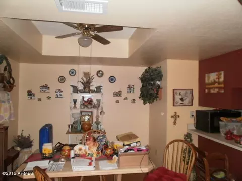 536 E Royal Palms Dr, Mesa, AZ 85203 photo 3