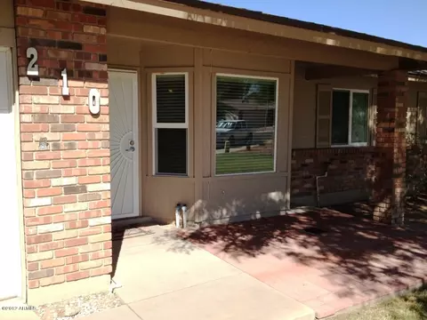210 E Merrill Ave, Gilbert, AZ 85234 photo 2