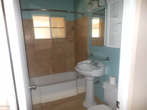 931 E Oregon Ave, Phoenix, AZ 85014 photo 6