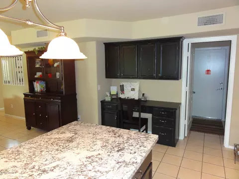 1925 E Aire Libre Ave, Phoenix, AZ 85022 photo 14