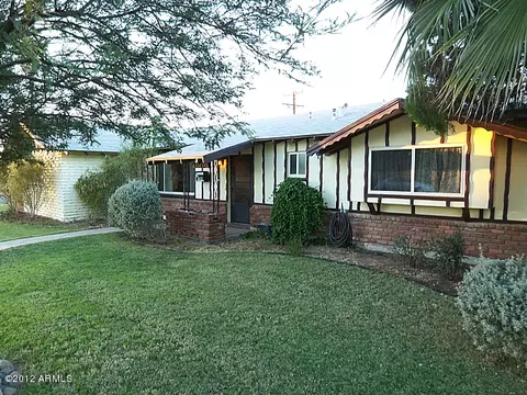 1006 E 7th Dr, Mesa, AZ 85204 photo 2