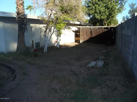 3922 E Becker Ln, Phoenix, AZ 85028 photo 8