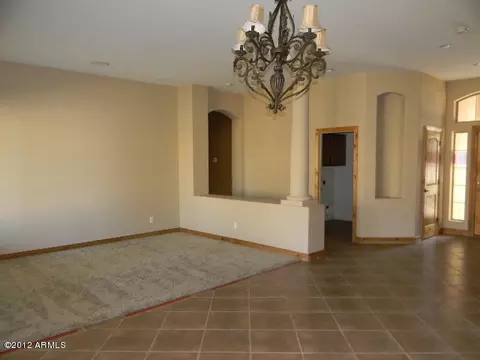 10432 E Medina Ave, Mesa, AZ 85209 photo 2