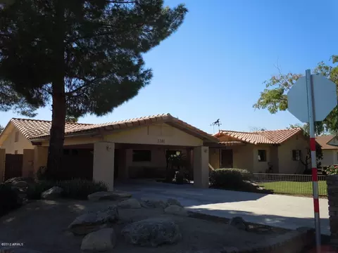 3101 W Crocus Dr, Phoenix, AZ 85053 photo 2