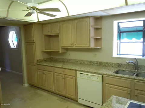 3101 W Crocus Dr, Phoenix, AZ 85053 photo 13