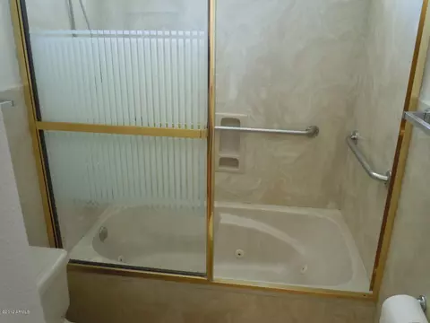 3101 W Crocus Dr, Phoenix, AZ 85053 photo 5