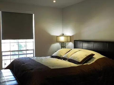 135 E Palm Ln, Phoenix, AZ 85004 photo 18