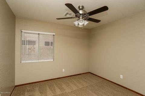 644 E Cantebria Dr, Gilbert, AZ 85296 photo 9