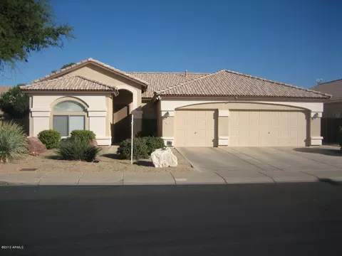 528 E Gail Dr, Gilbert, AZ 85296 photo 1