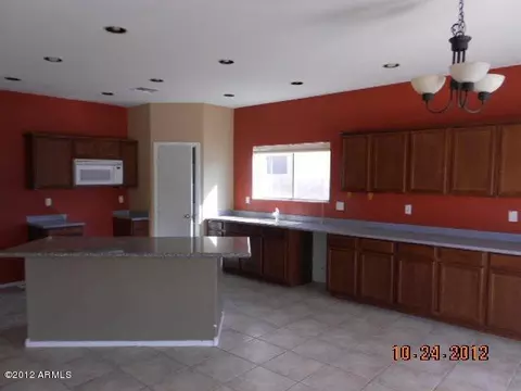 3717 E Betsy Ln, Gilbert, AZ 85296 photo 4