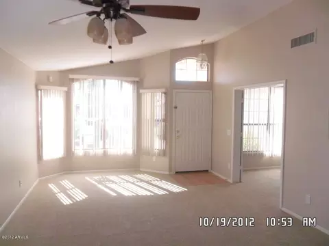 2132 E Willow Wick Rd, Gilbert, AZ 85296 photo 4