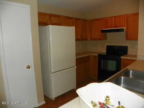 8930 W Avalon Dr, Phoenix, AZ 85037 photo 3