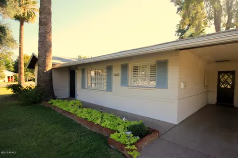 4201 E Flower St, Phoenix, AZ 85018 photo 1