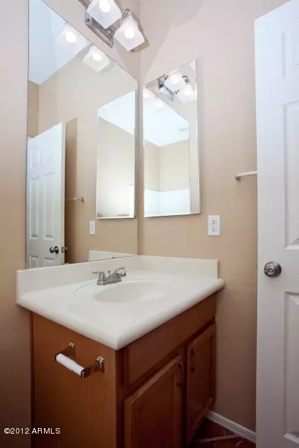 10432 E Knowles Ave, Mesa, AZ 85209 photo 8