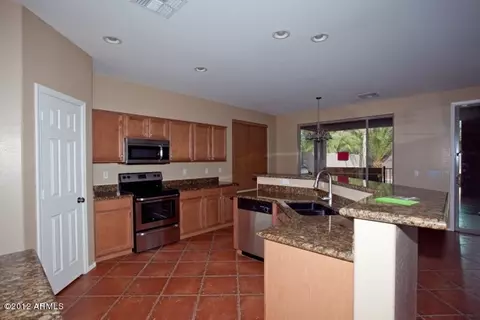 10432 E Knowles Ave, Mesa, AZ 85209 photo 5