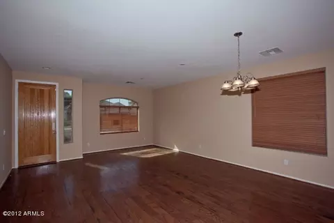 10432 E Knowles Ave, Mesa, AZ 85209 photo 4