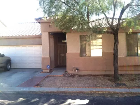 8929 E Capri Ave, Mesa, AZ 85208 photo 1