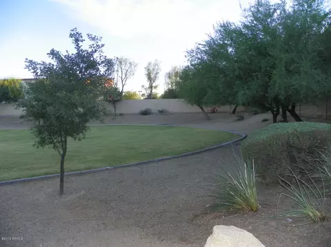 4051 E Anderson Dr, Phoenix, AZ 85032 photo 4