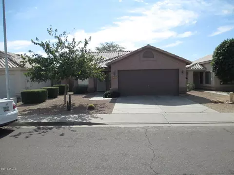 1679 E Tremaine Ave, Gilbert, AZ 85234 photo 2