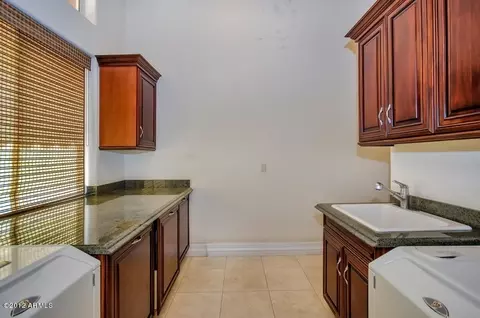 4625 E Clinton St, Phoenix, AZ 85028 photo 23