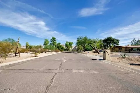 4625 E Clinton St, Phoenix, AZ 85028 photo 7
