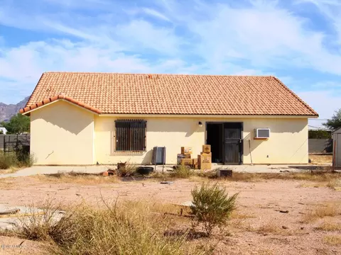 1228 N Valley Dr, Apache Junction, AZ 85120 photo 1