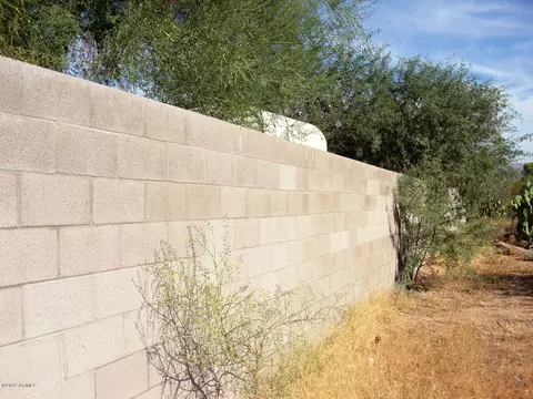 1228 N Valley Dr, Apache Junction, AZ 85120 photo 2