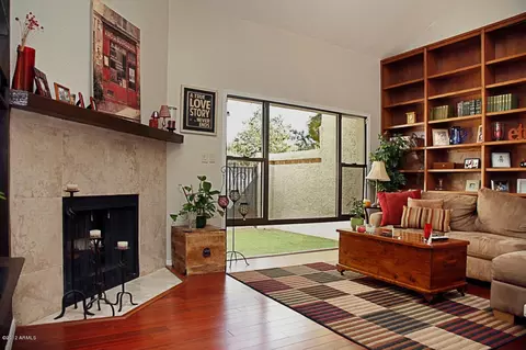 2434 E Palo Verde Dr, Phoenix, AZ 85016 photo 4
