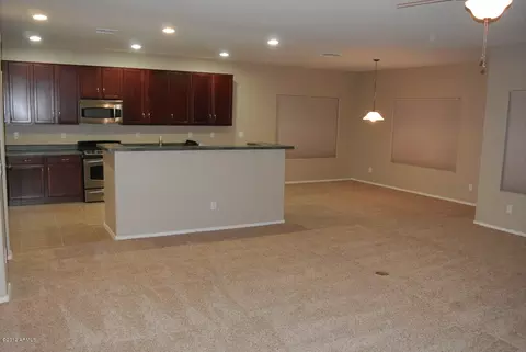 1427 E Ian Dr, Phoenix, AZ 85042 photo 6