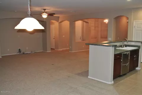 1427 E Ian Dr, Phoenix, AZ 85042 photo 7