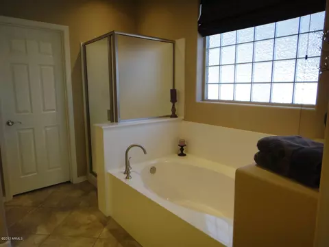 2827 E Isaiah Ave, Gilbert, AZ 85298 photo 21