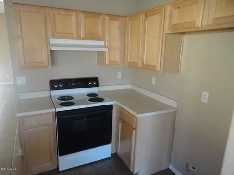 3327 E Woodside Way, Gilbert, AZ 85297 photo 2