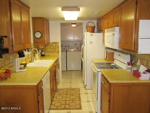 806 E Butler Dr, Phoenix, AZ 85020 photo 6
