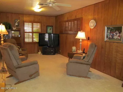 806 E Butler Dr, Phoenix, AZ 85020 photo 3