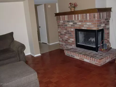 1545 E Laurel Ave, Gilbert, AZ 85234 photo 4