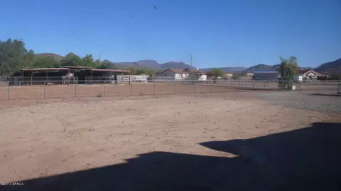 1835 E Joy Ranch Rd, Phoenix, AZ 85086 photo 18
