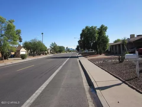 3813 E Acoma Dr, Phoenix, AZ 85032 photo 10