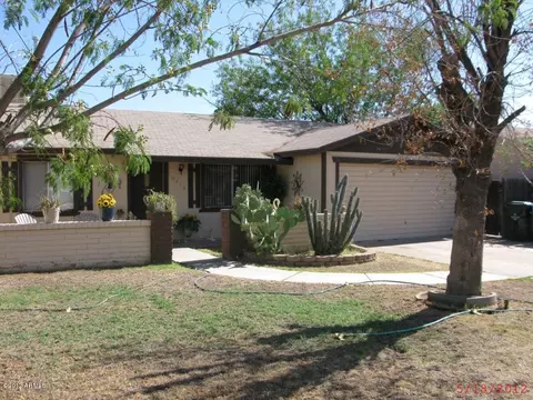 3813 E Acoma Dr, Phoenix, AZ 85032 photo 1