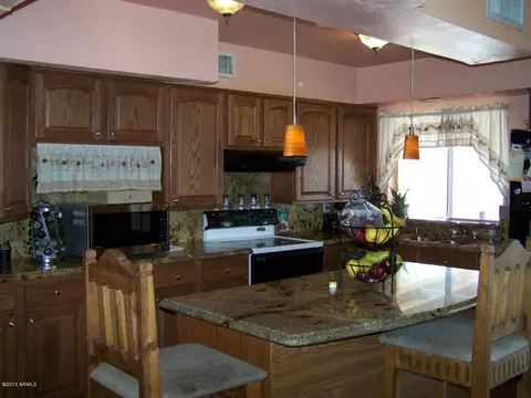 4309 E Grove St, Phoenix, AZ 85040 photo 4