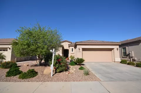 4718 E Narrowleaf Dr, Gilbert, AZ 85298 photo 1