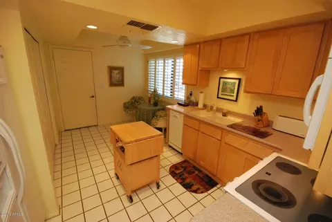 4035 E Bloomfield Rd, Phoenix, AZ 85032 photo 9