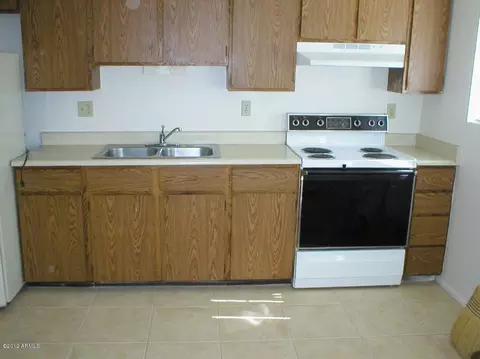 530 E Purdue Ave, Phoenix, AZ 85020 photo 7