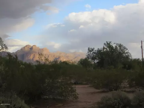 2325 W Tepee St, Apache Junction, AZ 85120 photo 38